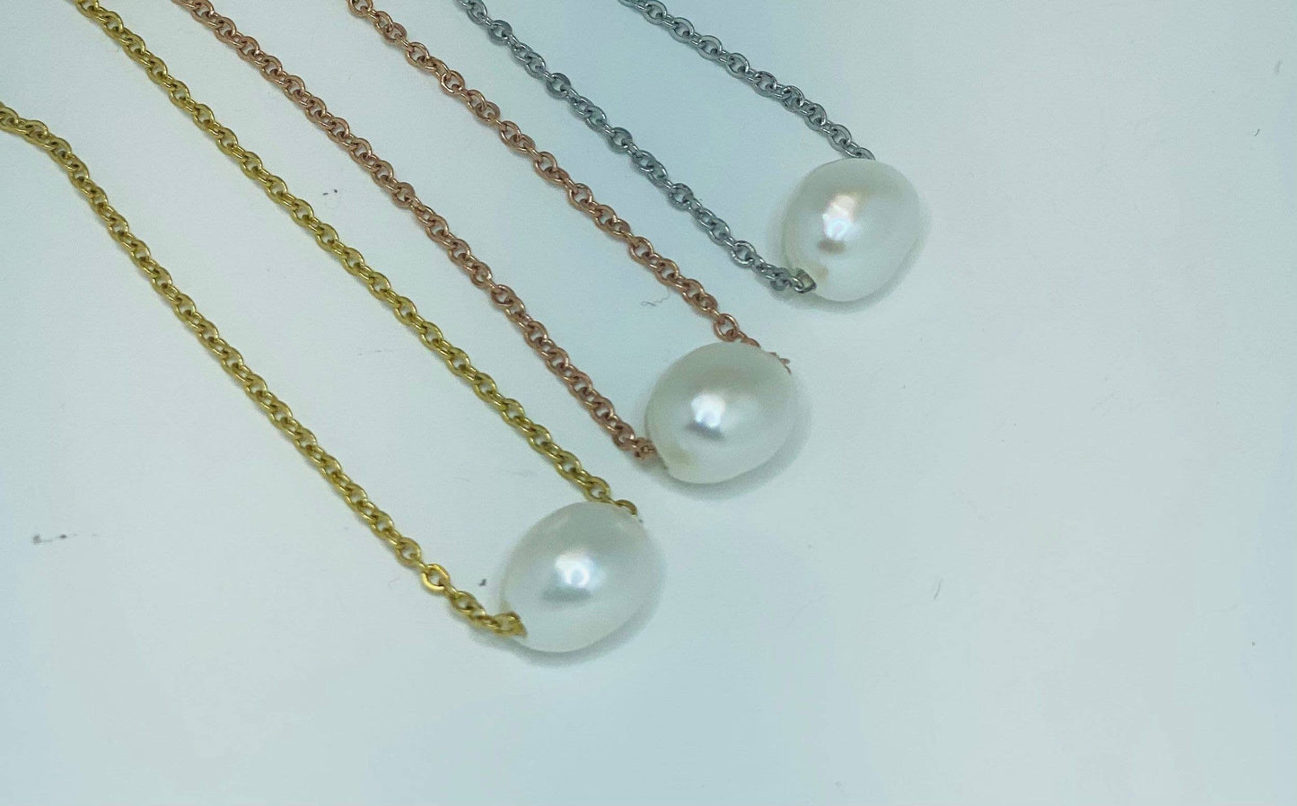 Joshua 1:9, pearl necklace, Encouragement gift